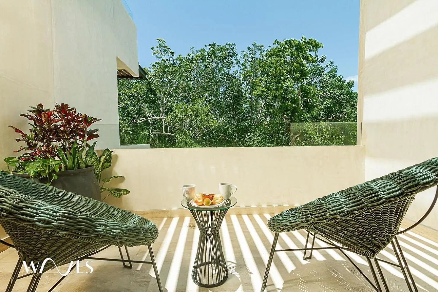 2 Rec. | Roof C/Infinity Pool + Jacuzzi | Amplio Apartment Tulum